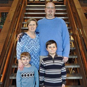 Meet your Posher, Mishel